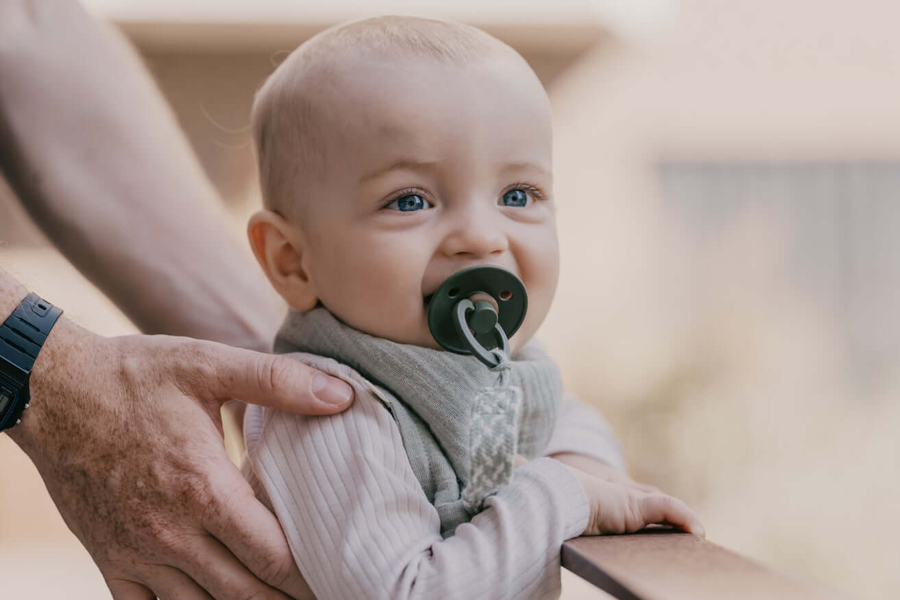 Bandana Bib - Ivory