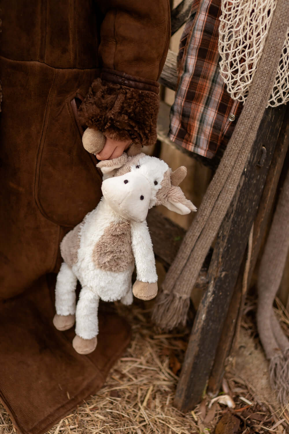 Clover Cow - Beige